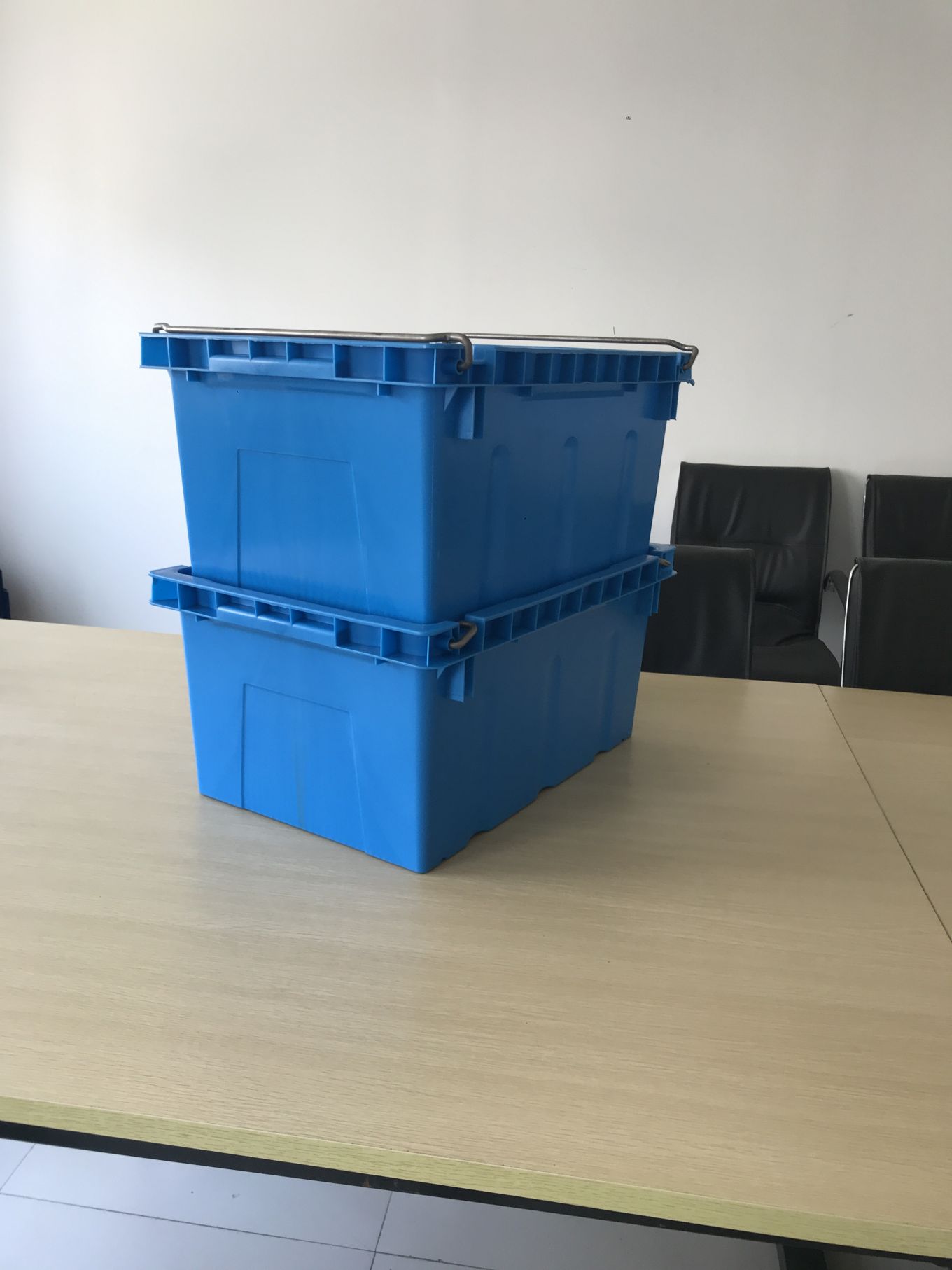 铁耳箱（含铁杆）