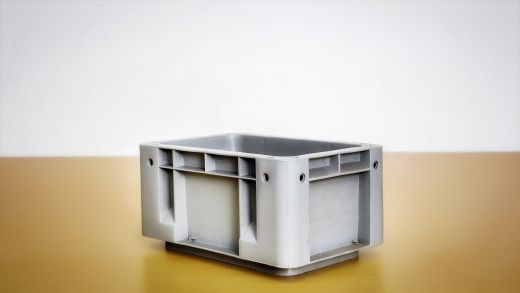 EU23148加强底包角箱