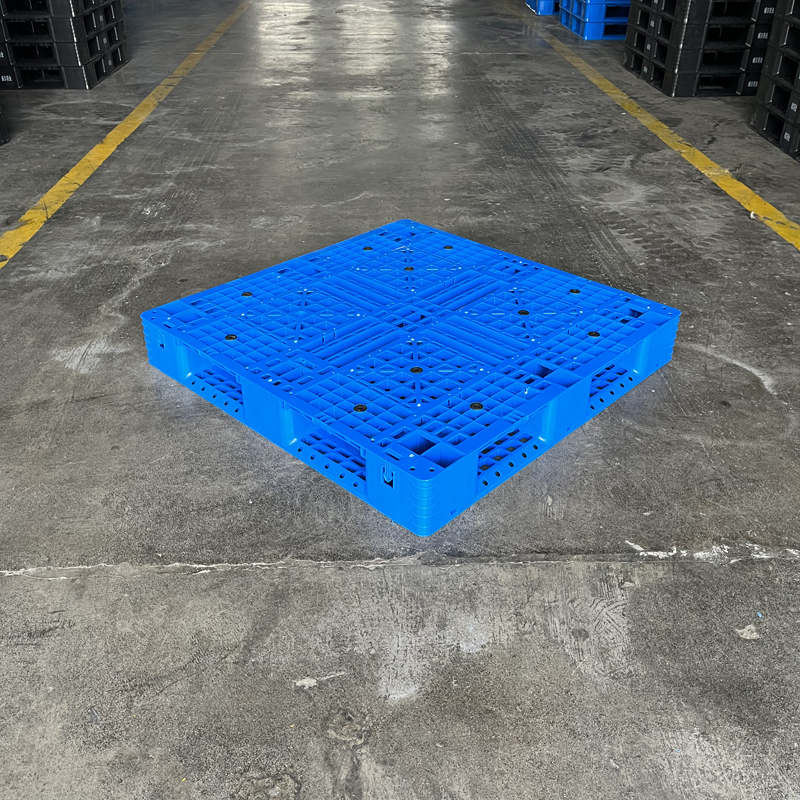 平板川字型塑料托盘